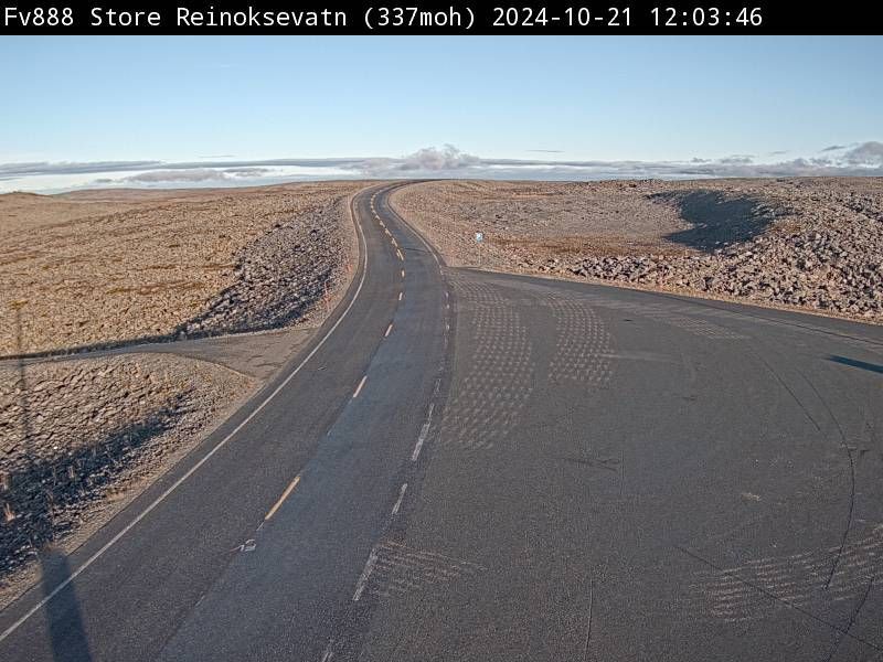 Traffic Cam Lebesby: F888 Store Reinoksevatn (Hopseidet)