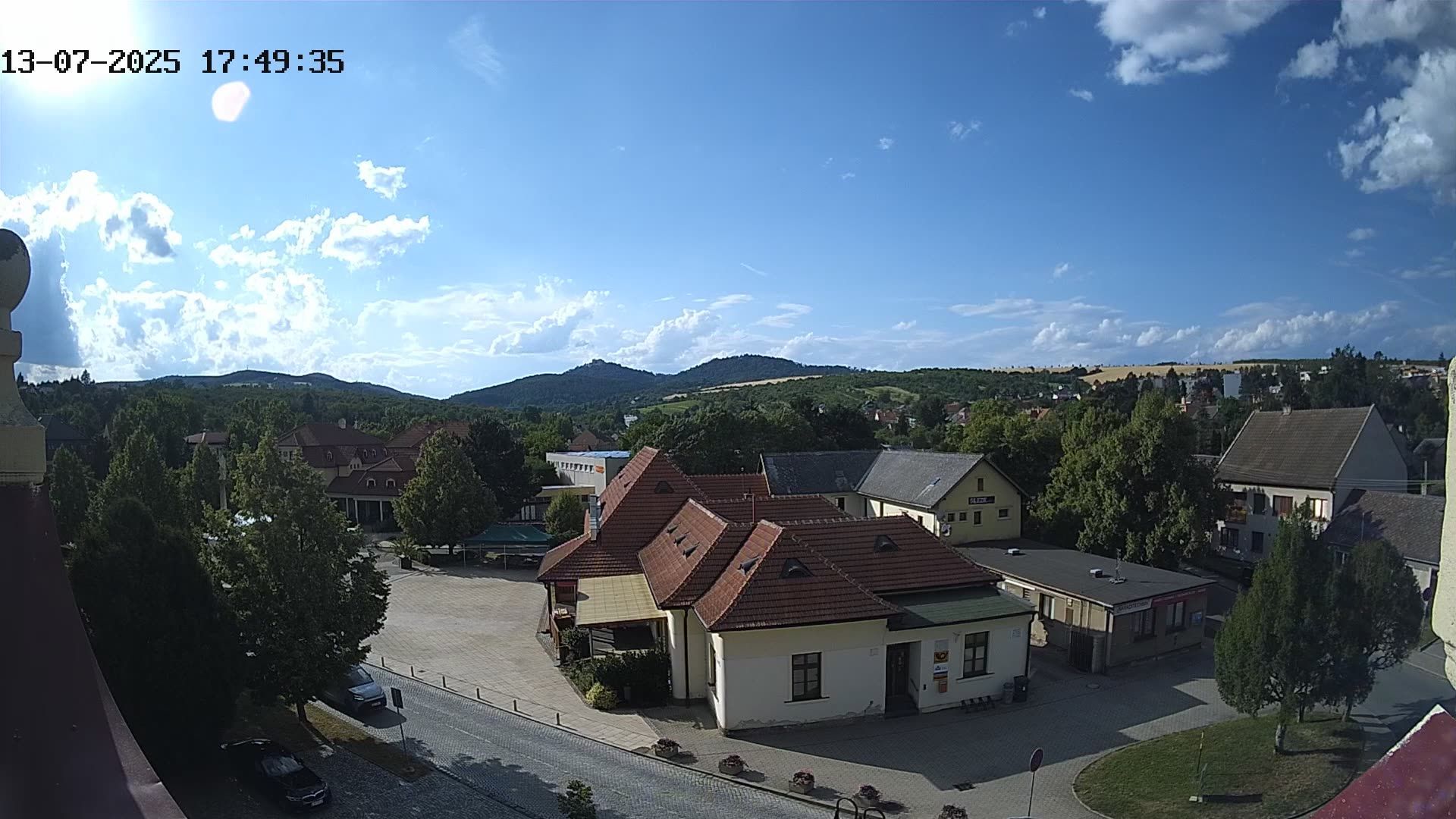 Traffic Cam Buchlovice › North-West