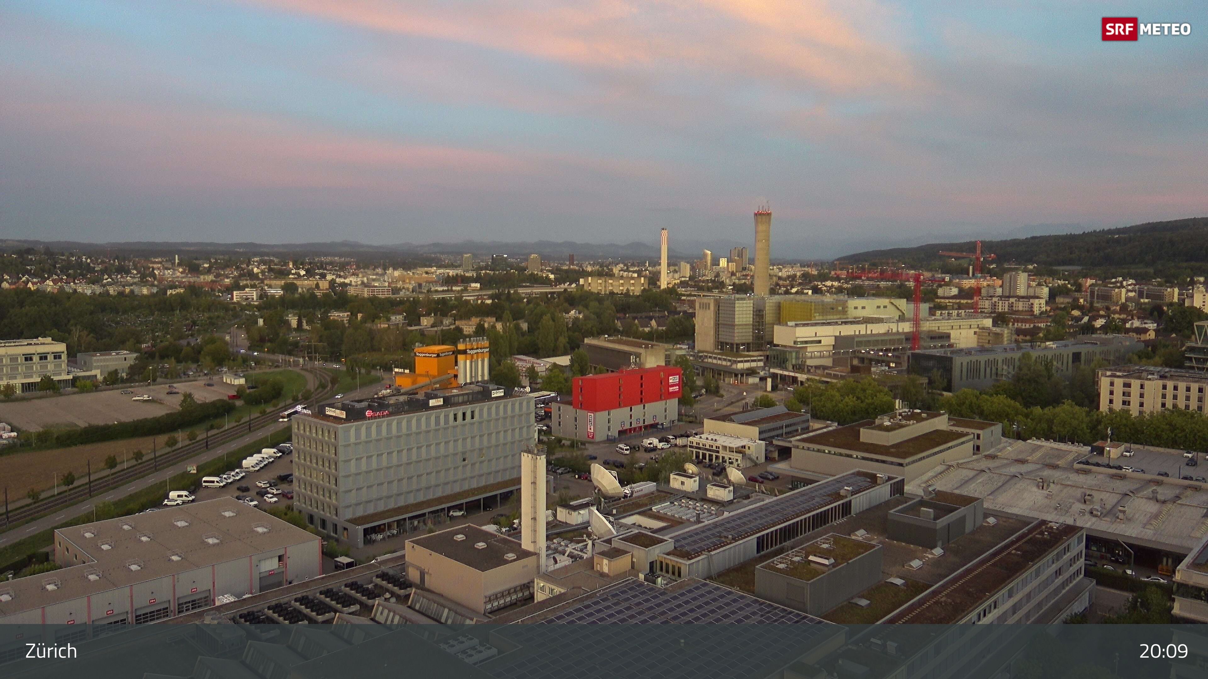 Zürich › Südosten: Schweizer Radio und Fernsehen (Studio Zürich Leutschenbach) - Sonderabfall-Sammelstelle Hagenholz