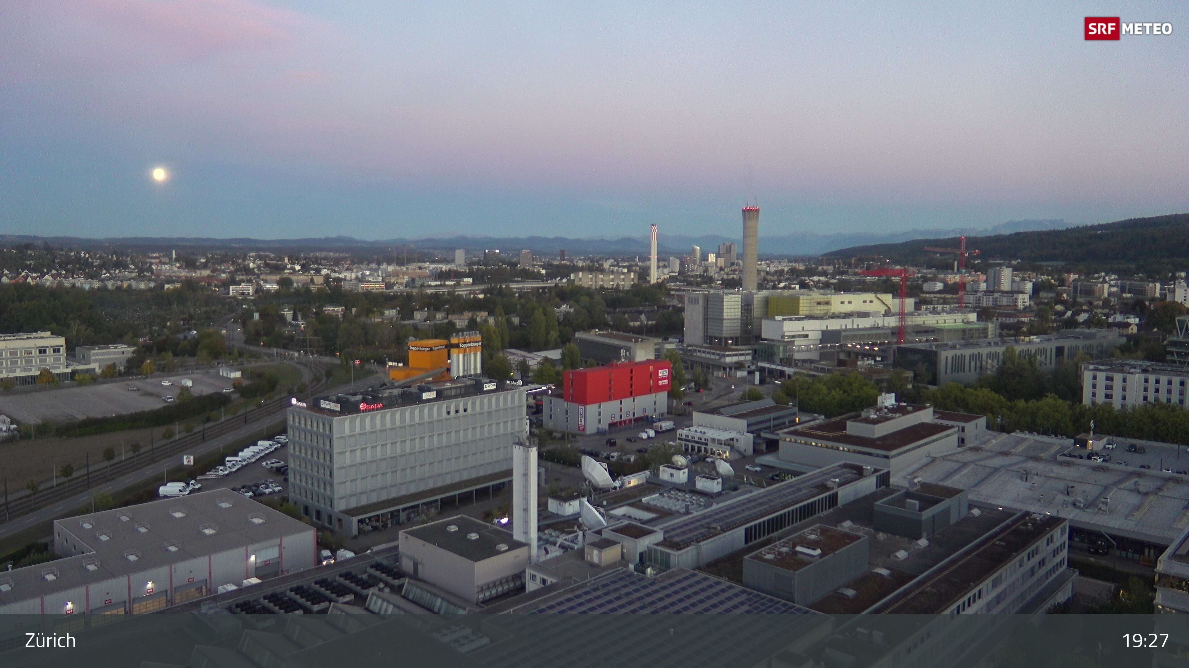 Zürich › Südosten: Schweizer Radio und Fernsehen (Studio Zürich Leutschenbach) - Sonderabfall-Sammelstelle Hagenholz