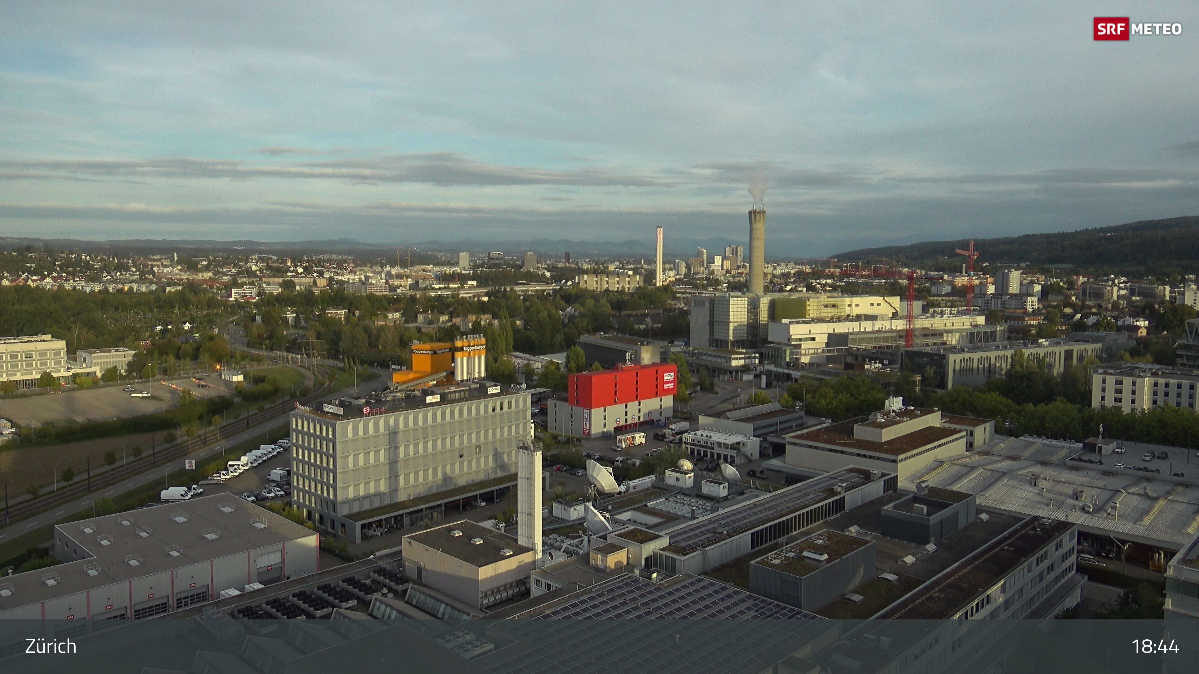 Zürich › Südosten: Schweizer Radio und Fernsehen (Studio Zürich Leutschenbach) - Sonderabfall-Sammelstelle Hagenholz
