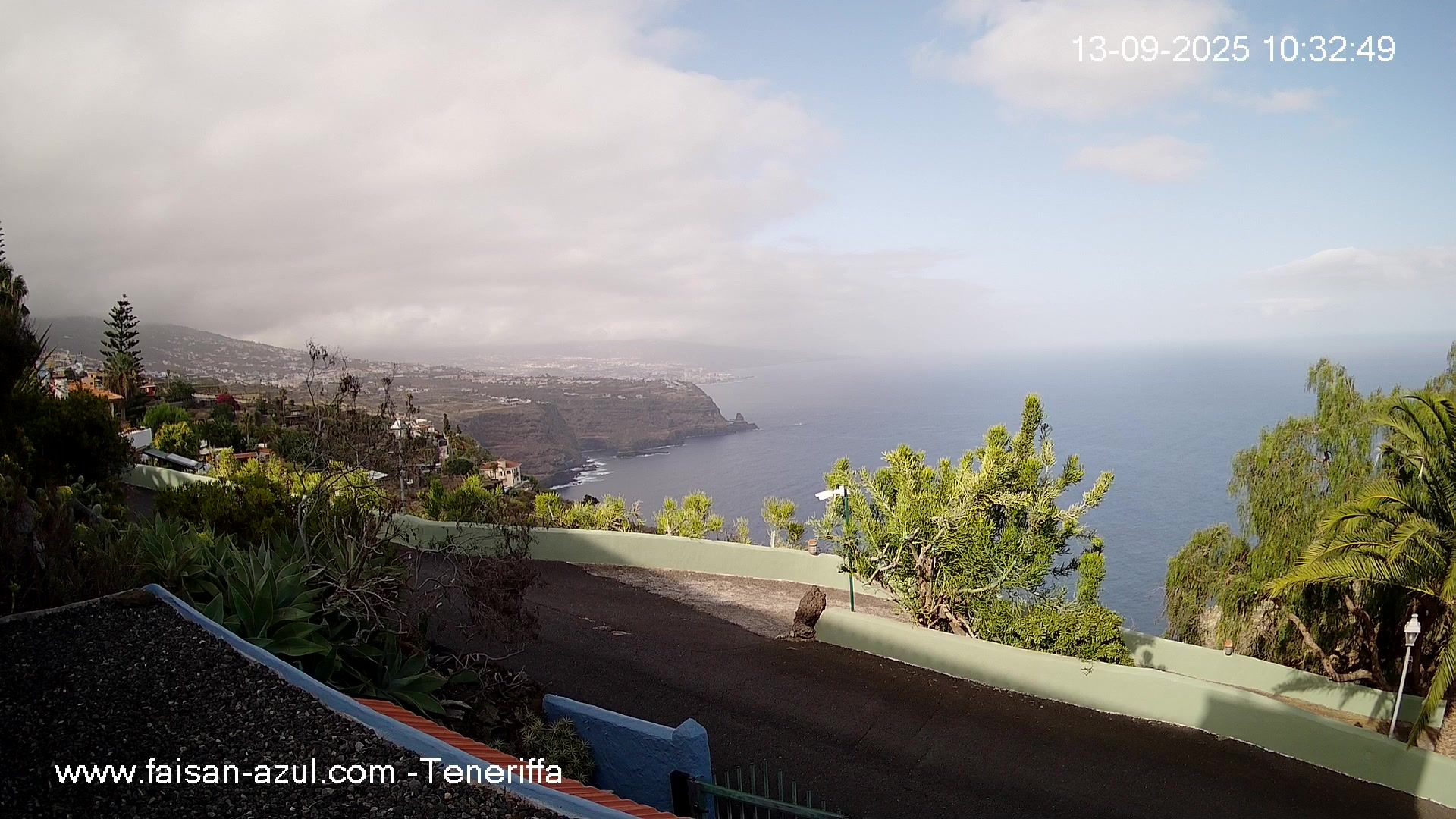 Traffic Cam La Matanza de Acentejo › West: Tenerife - La Matanza