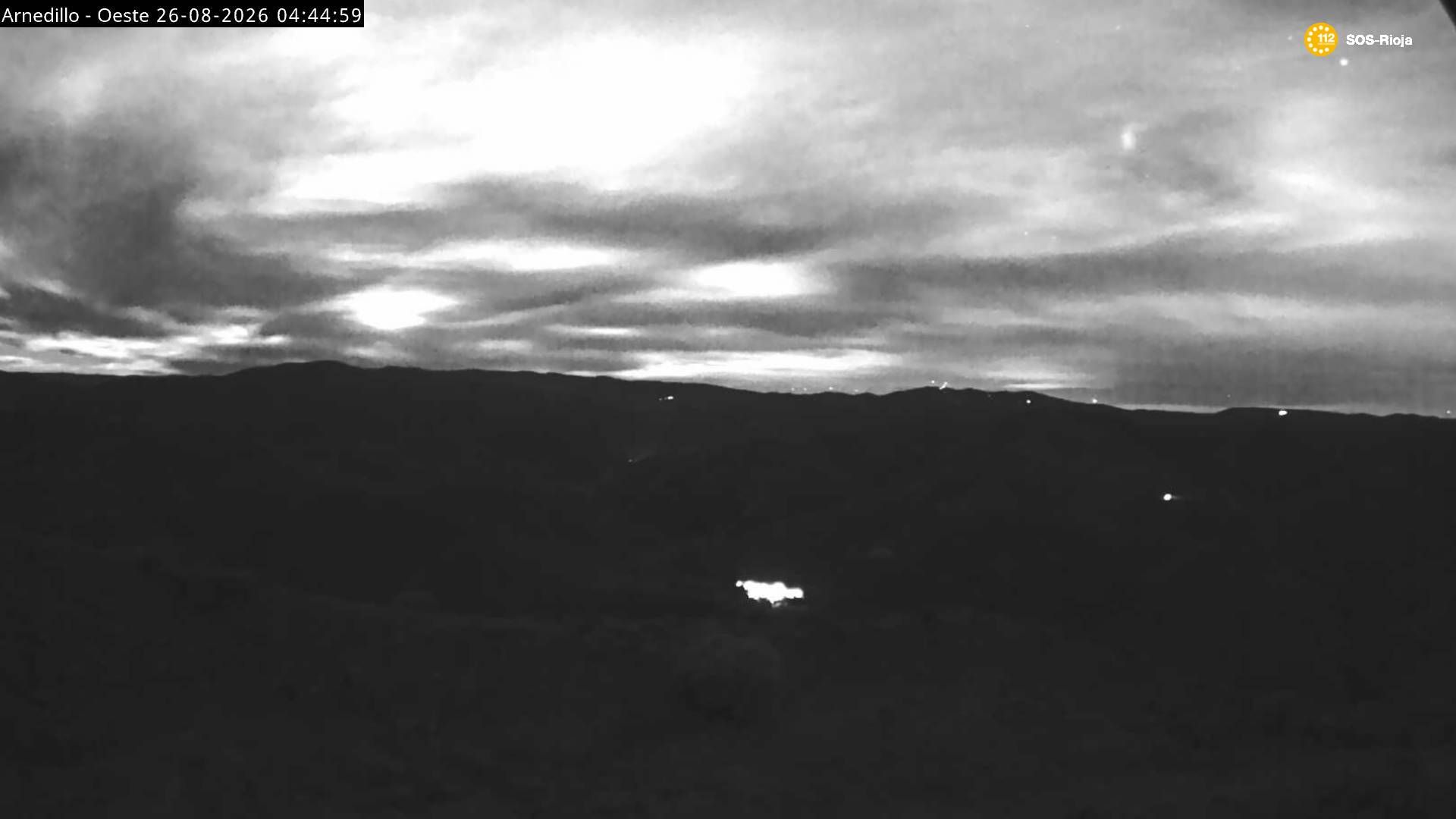 Traffic Cam Arnedillo › West: Peñas de Arnedillo, Peñalmonte y Peña Isasa