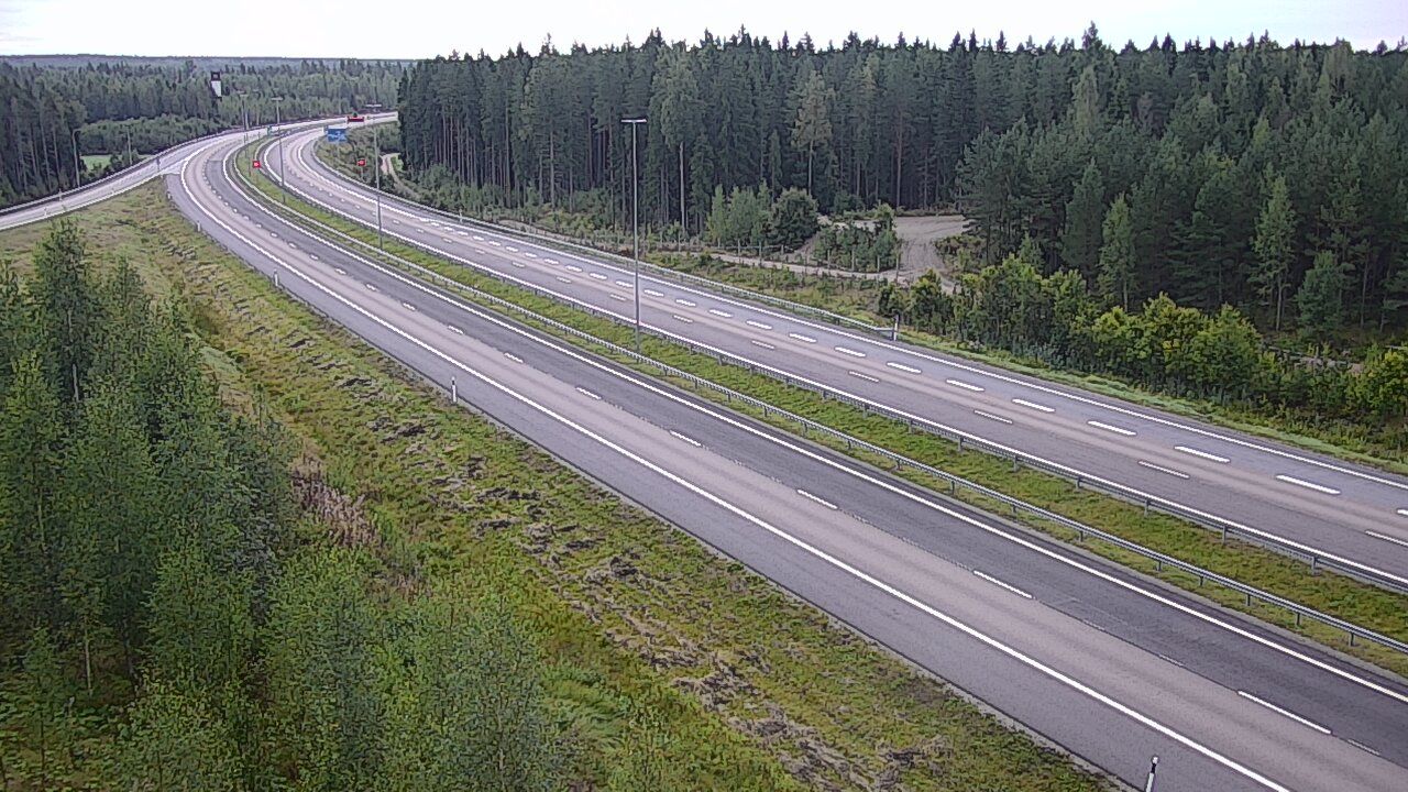Traffic Cam Virolahti: Tie - Vaalimaa, Lappeenrannantie - null
