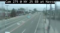 Munsey Park: NY  Eastbound at Marcus Ave - Overdag
