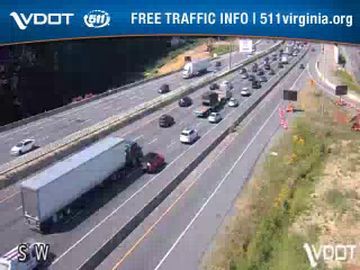 Traffic Cam River Oaks: I-495 - MM 42.78 - SB