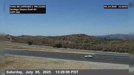 Traffic Cam Orange › North: SR-241 : 900 Meters North of Santiago Canyon Road Overcross