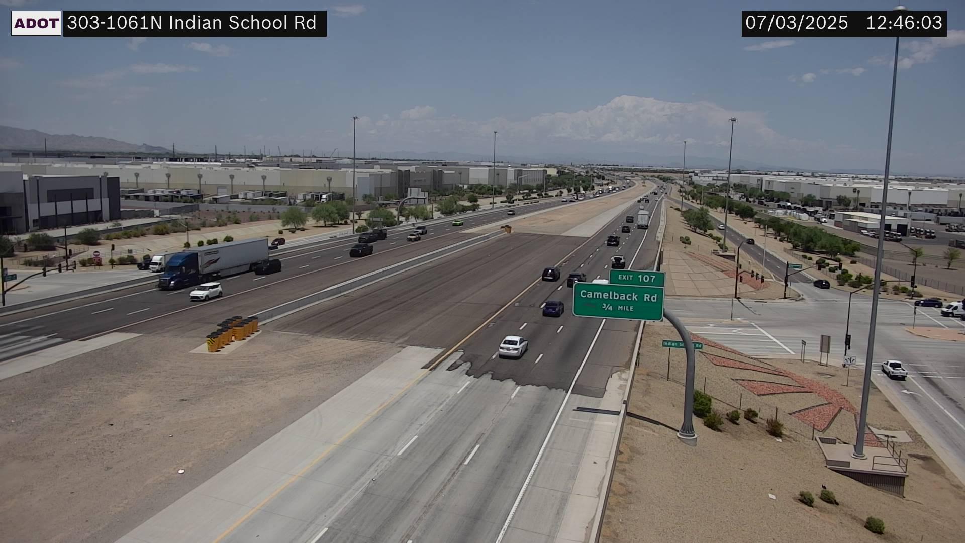 Traffic Cam Goodyear › North: L-303 NB 106.11 @INDIAN SCHOOOL