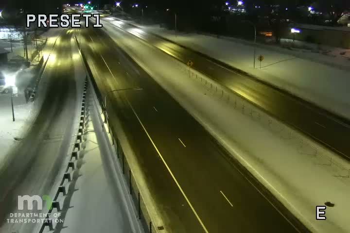 Traffic Cam North St. Paul: T.H.36 WB @ Margaret St