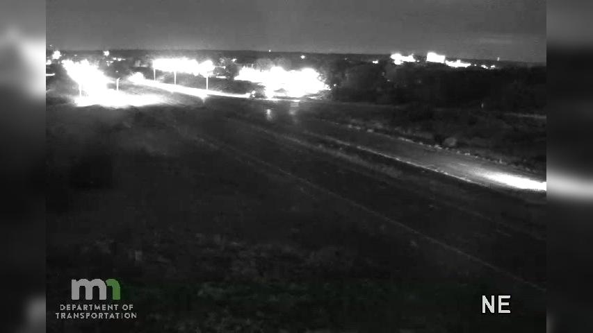 Traffic Cam Eagan: I-35E SB @ Lone Oak Rd