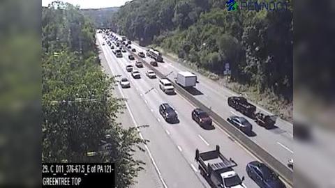 Traffic Cam Green Tree: I-376 @ MM 67.5 (GREENTREE HILL - TOP)