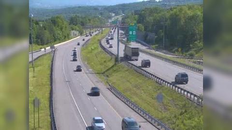 Traffic Cam Avoca: I-81 @ EXIT 178 (PA 315 WILKES-BARRE/SCRANTON AIRPORT)