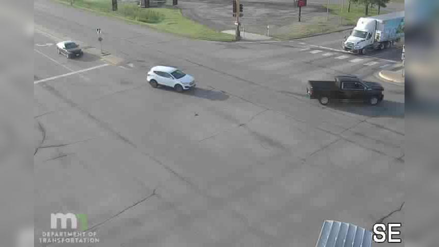 Traffic Cam Moorhead: US 10: T.H.10 WB @ 34th St