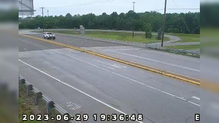 Traffic Cam Scottsburg: IN 56: 1-065-029-3-1-rwis