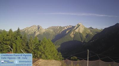 immagine della webcam nei dintorni di Alpe Devero: webcam Toceno