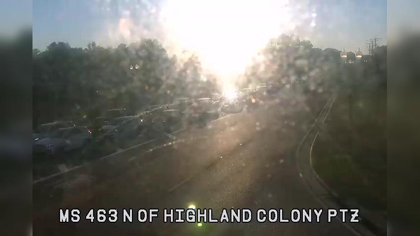 Traffic Cam Madison: MS 463 at Highland Colony Pkwy