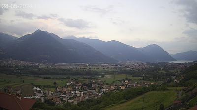 immagine della webcam nei dintorni di Monte Pora: webcam Costa Volpino