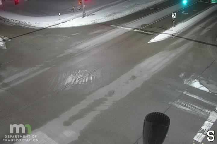 Traffic Cam Savage: MN 13: T.H.13 SB @ 150th St