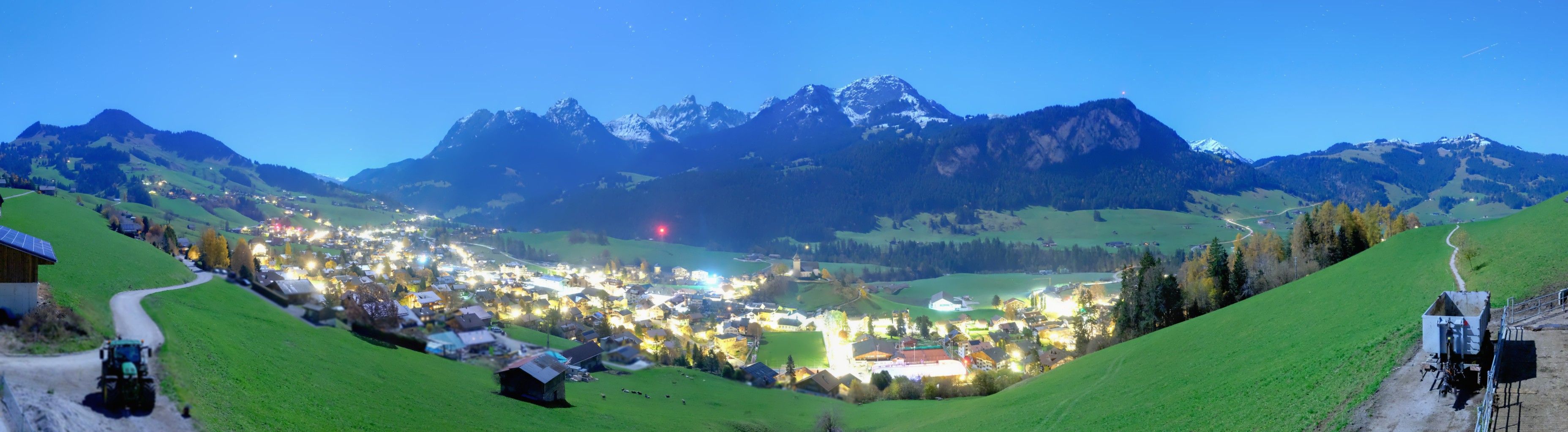 Le Perriset: Château d'Oex