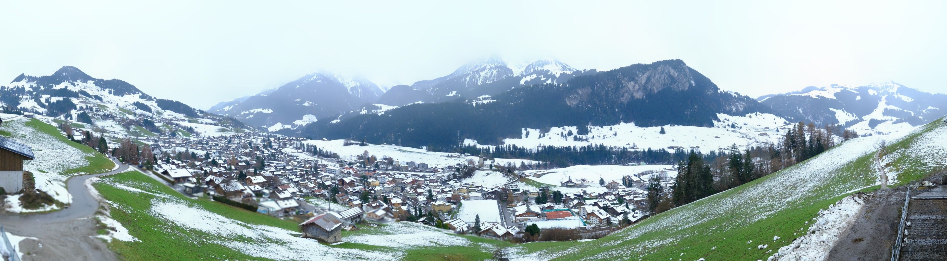 Le Perriset: Château d'Oex