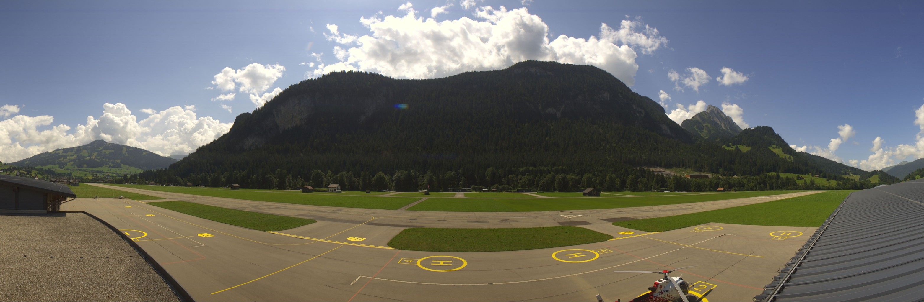 Saanen: Gstaad Airport