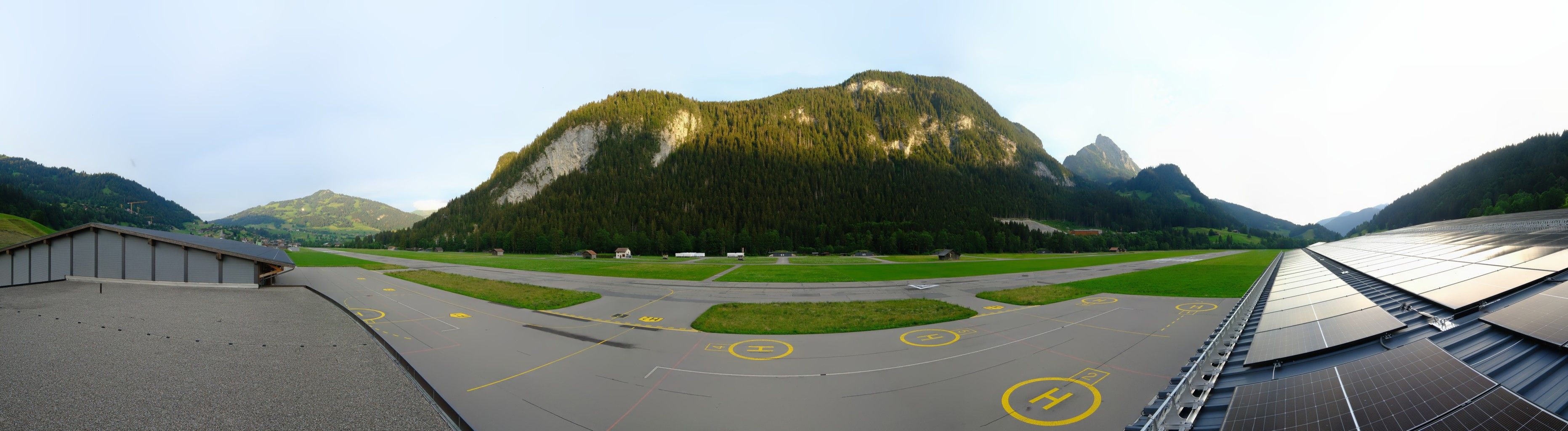 Saanen: Gstaad Airport