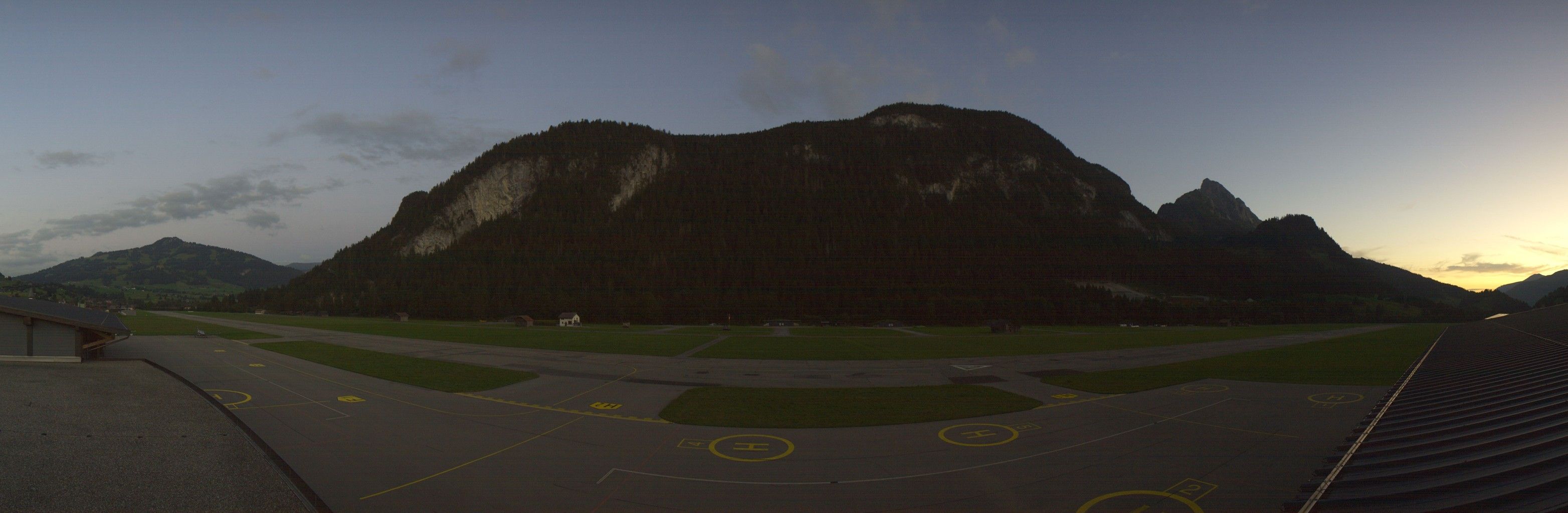 Saanen: Gstaad Airport