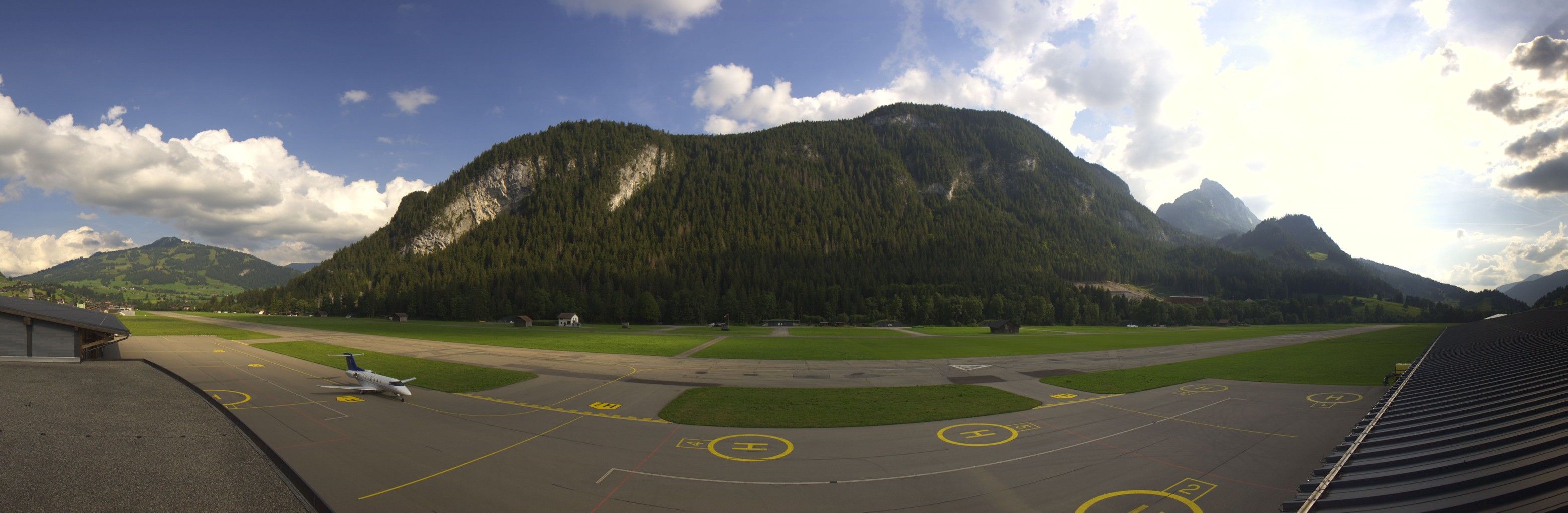 Saanen: Gstaad Airport