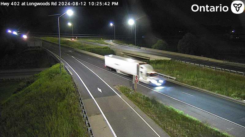 Traffic Cam Strathroy-Caradoc: Highway 402 at Longwoods Rd