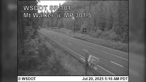 Traffic Cam Bees Mill › South: US 101 at MP 301.5: Mt Walker
