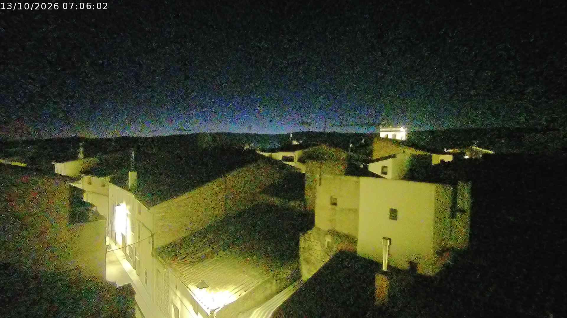 Traffic Cam Cati › East: Catí