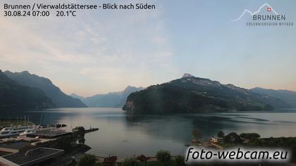 Ingenbohl: Brunnen - Vierwaldstättersee - Blick nach Süden