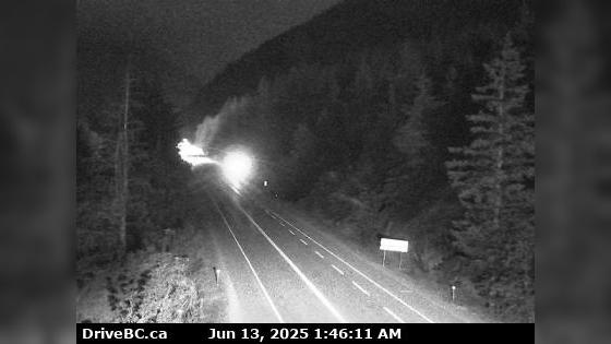 Hope Highway: Eastbound Traffic View Webcam