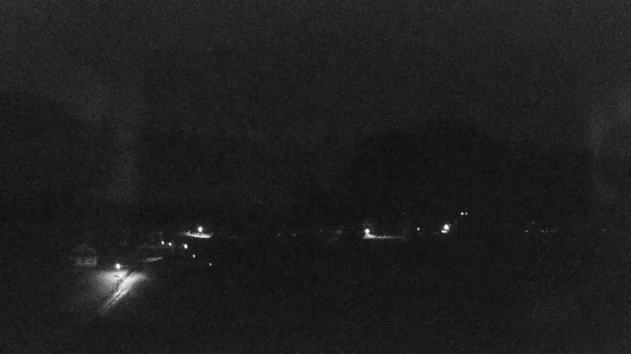 Embach: Mountain Sports & Scenic Landscapes Webcam