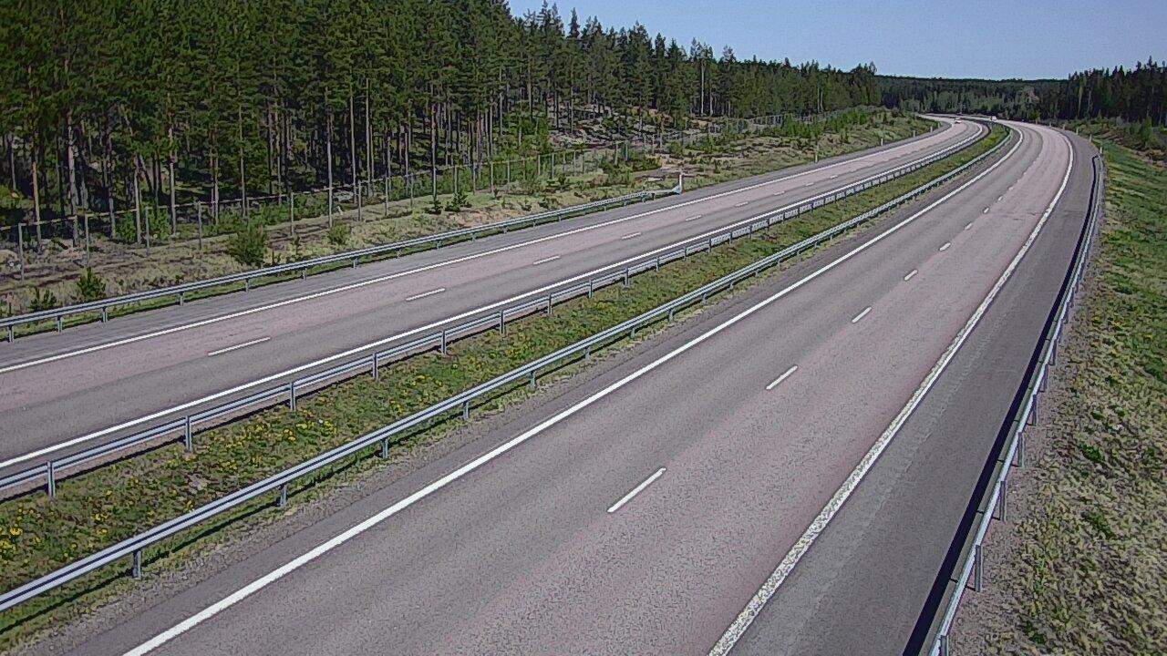 Traffic Cam Virolahti: Tie - Vaalimaan tunneli, länsi - null