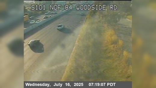 Traffic Cam Redwood City › South: TV429 -- US-101 : North of SR-84 - Woodside Road