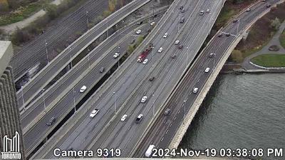 Etobicoke Lake Shore Traffic & Landscape