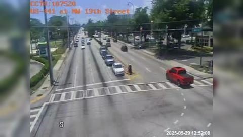 Traffic Cam Lauderhill: US-441 at NW 19th Street