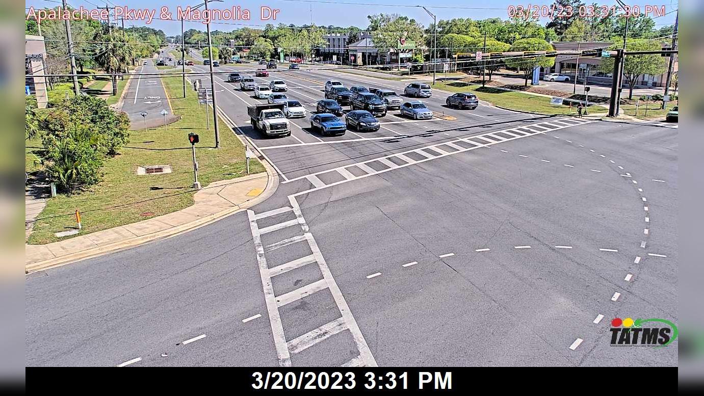 Traffic Cam Gardner: Apalachee Pkwy at Magnolia Dr