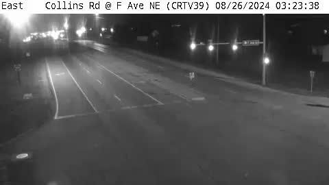 Traffic Cam Cedar Rapids: CR - Collins Rd @ F Ave NE (39)