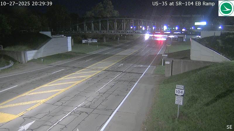 Traffic Cam Chillicothe: US-35 at SR-104 EB Ramp