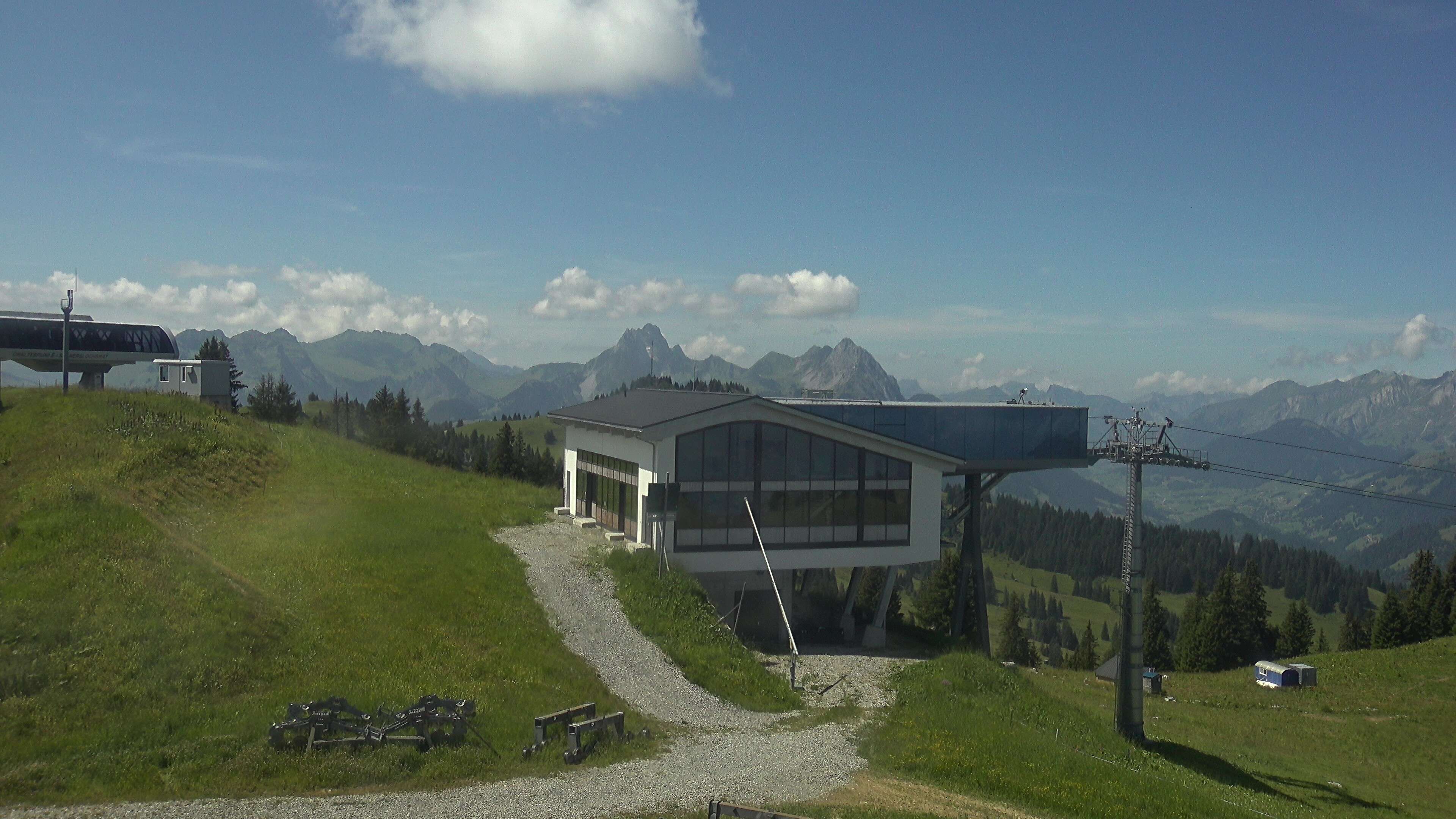 Saanenmöser: Gstaad - Saanerslochgrat, Bergstation