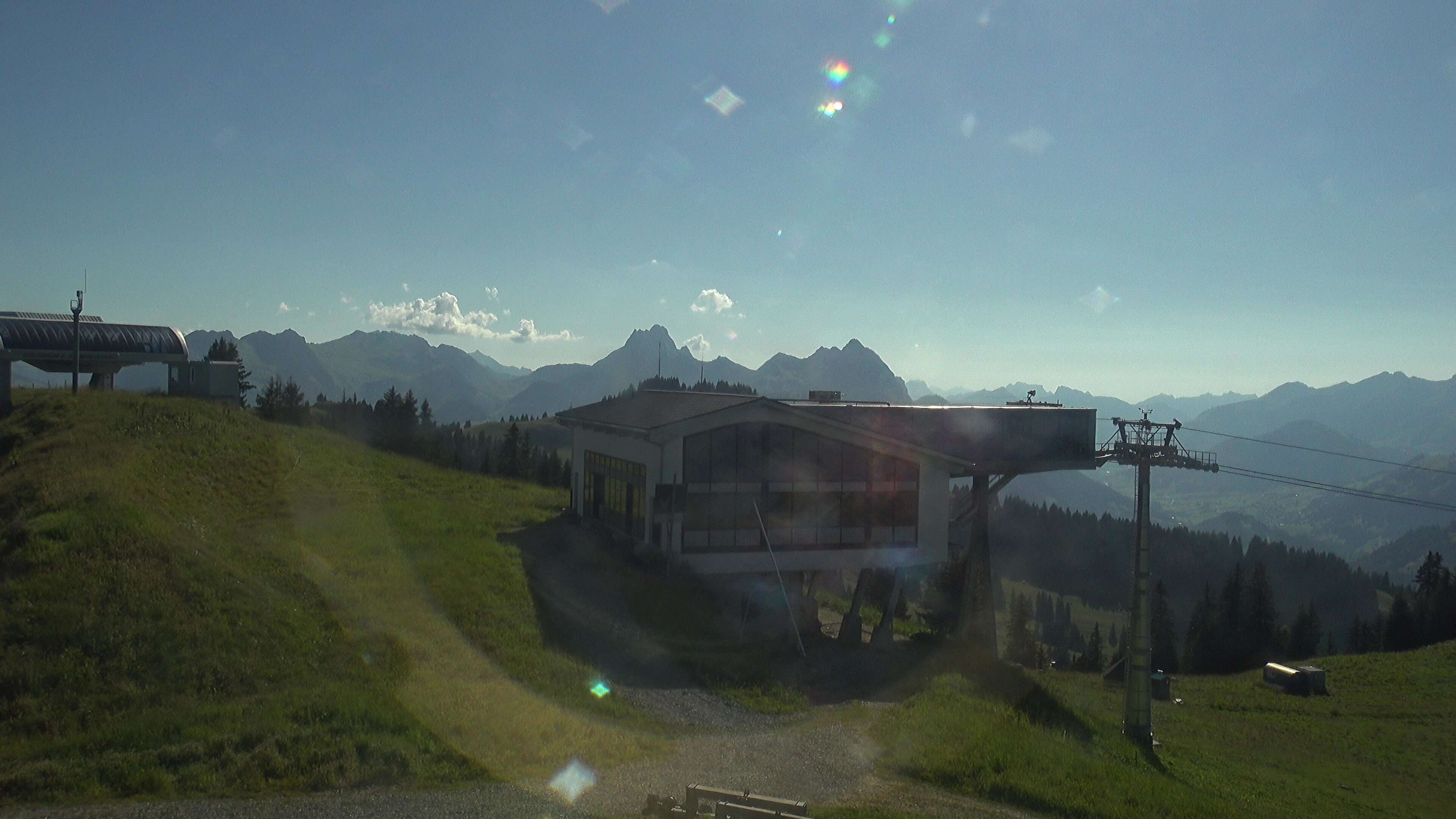 Saanenmöser: Gstaad - Saanerslochgrat, Bergstation