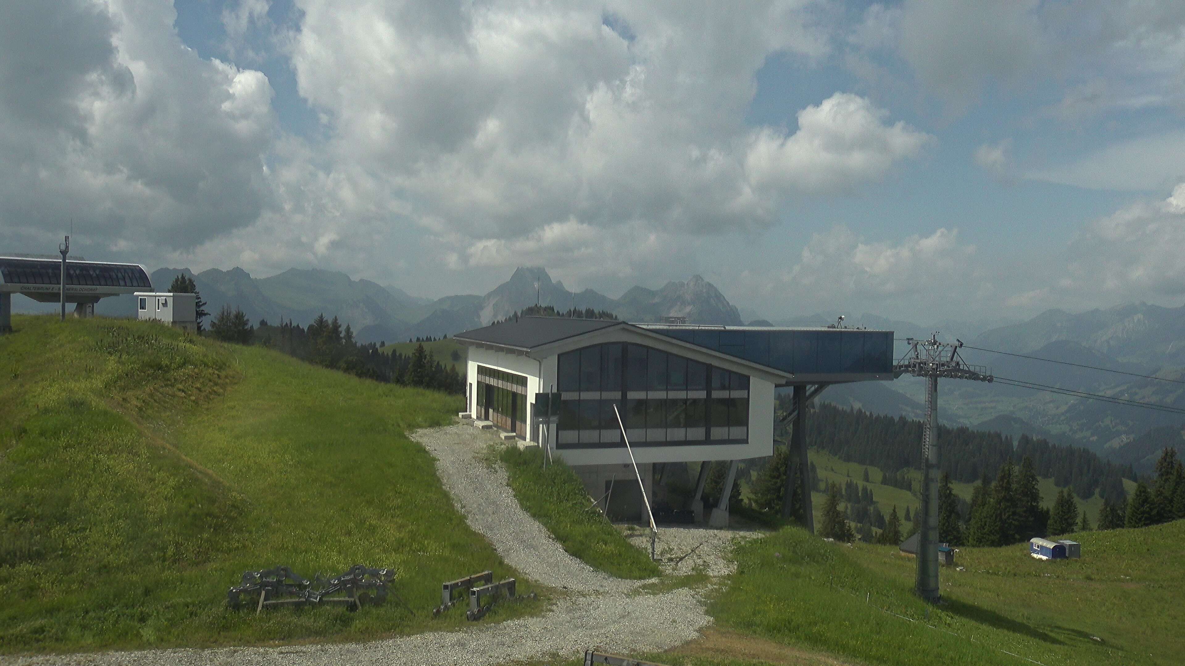 Saanenmöser: Gstaad - Saanerslochgrat, Bergstation