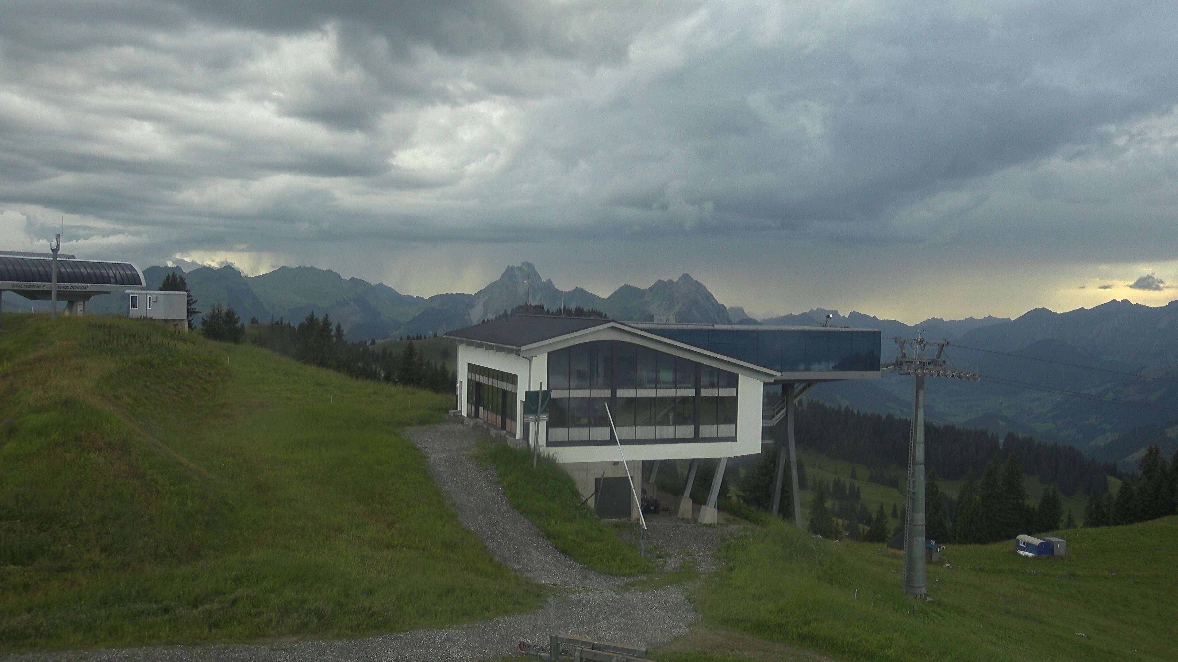 Saanenmöser: Gstaad - Saanerslochgrat, Bergstation