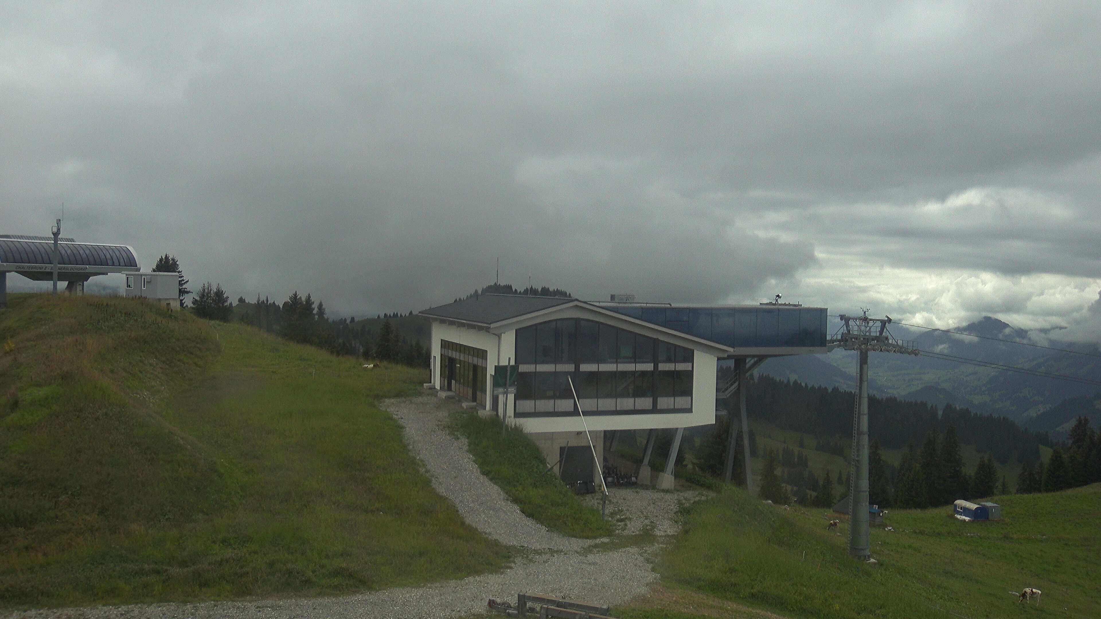 Saanenmöser: Gstaad - Saanerslochgrat, Bergstation