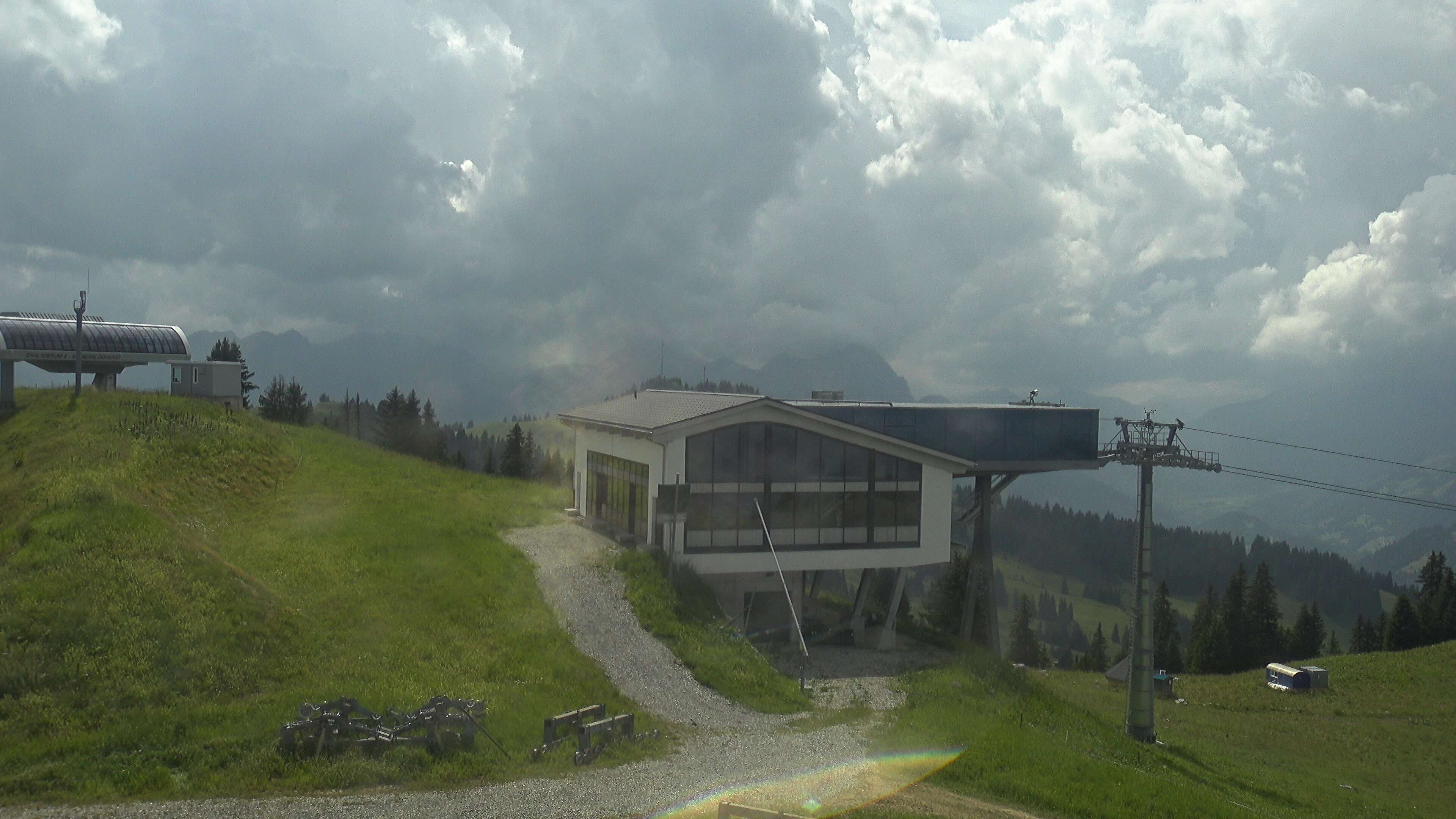 Saanenmöser: Gstaad - Saanerslochgrat, Bergstation