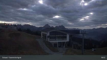 Saanenmöser: Gstaad - Saanerslochgrat, Bergstation