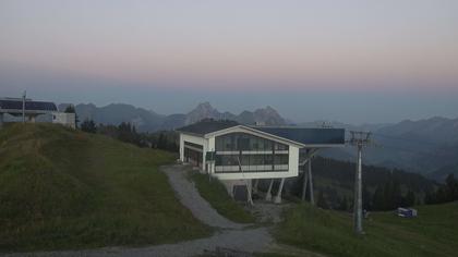 Saanenmöser: Gstaad - Saanerslochgrat, Bergstation