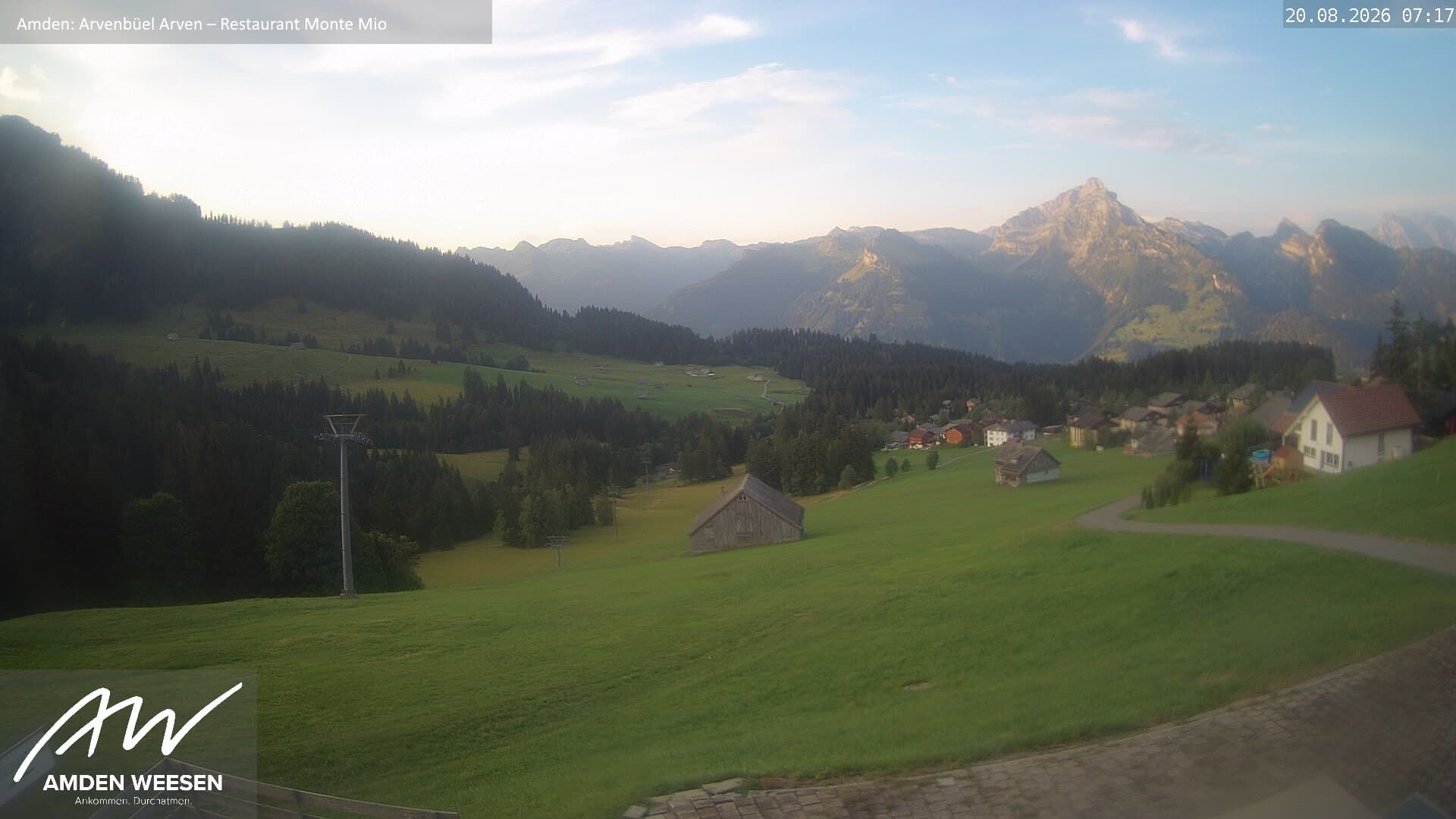 Amden › Süden: Restaurant Monte Mio - Arvenbüel - Skigebiet Arvenbüel Amden - Leistchamm - Mürtschenstock